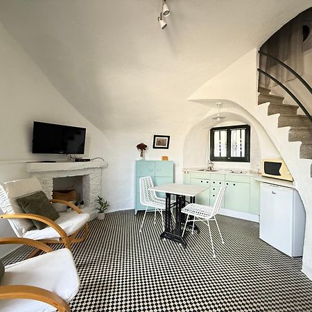 Agi Torre Quimeta Apartments Roses Ngoại thất bức ảnh